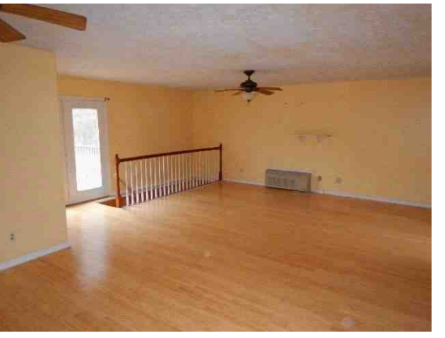 4036 Vernon CreekCunningham, TN, 37052Montgomery County