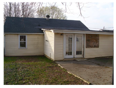 205 W. Hillcrest DrSpringfield, TN, 37172Robertson County