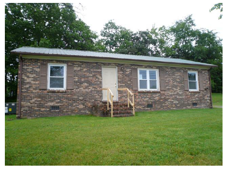 903 Robert AvenueWoodbury, TN, 37190Cannon County