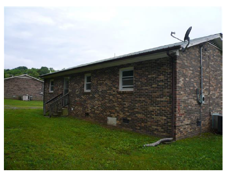903 Robert AvenueWoodbury, TN, 37190Cannon County