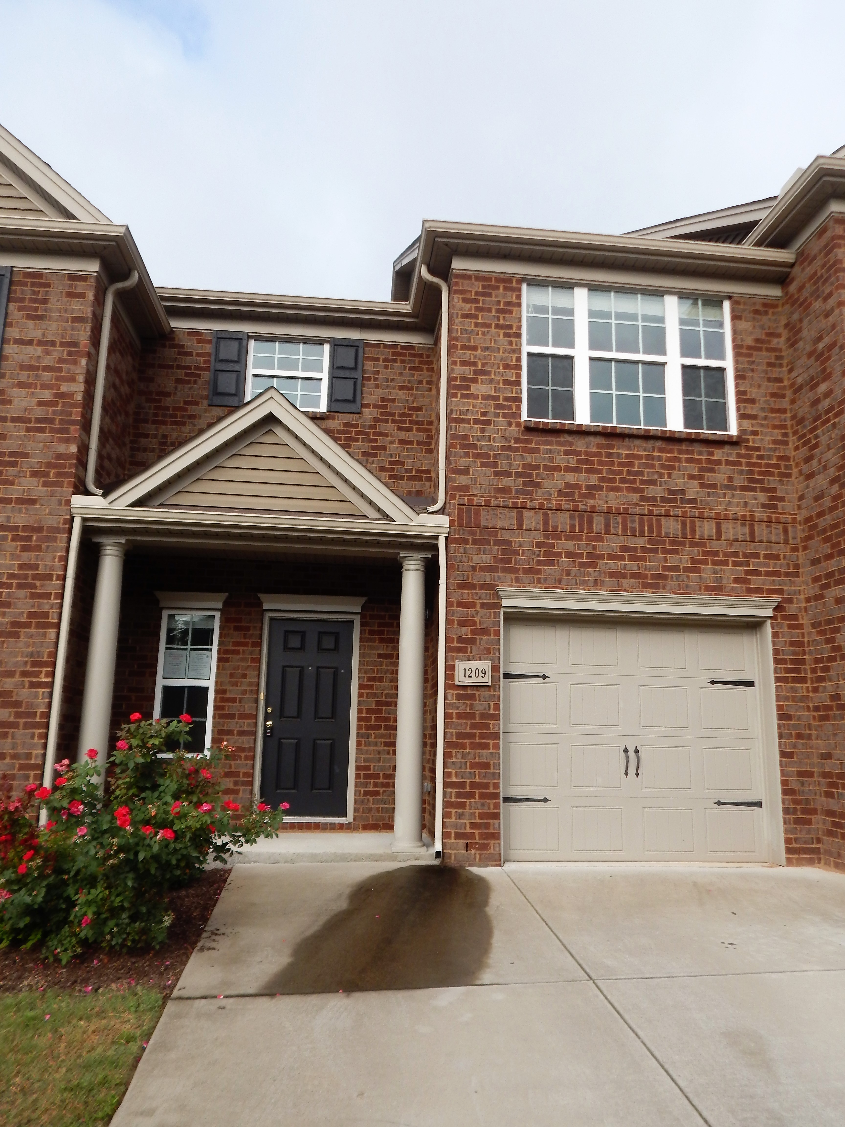 1209 Bainbridge DrNashville, TN, 37211Davidson County