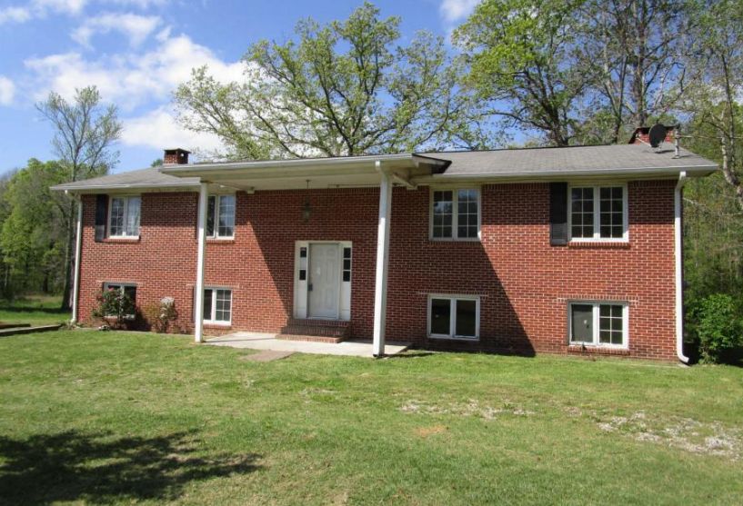 2028 Poe RdSoddy Daisy, TN, 37379Hamilton County