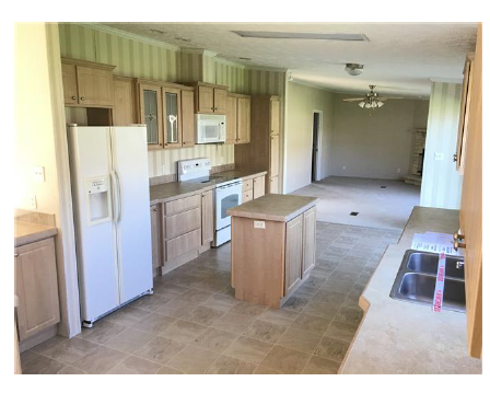 208 Fourth AveHampton, TN, 37658Carter County