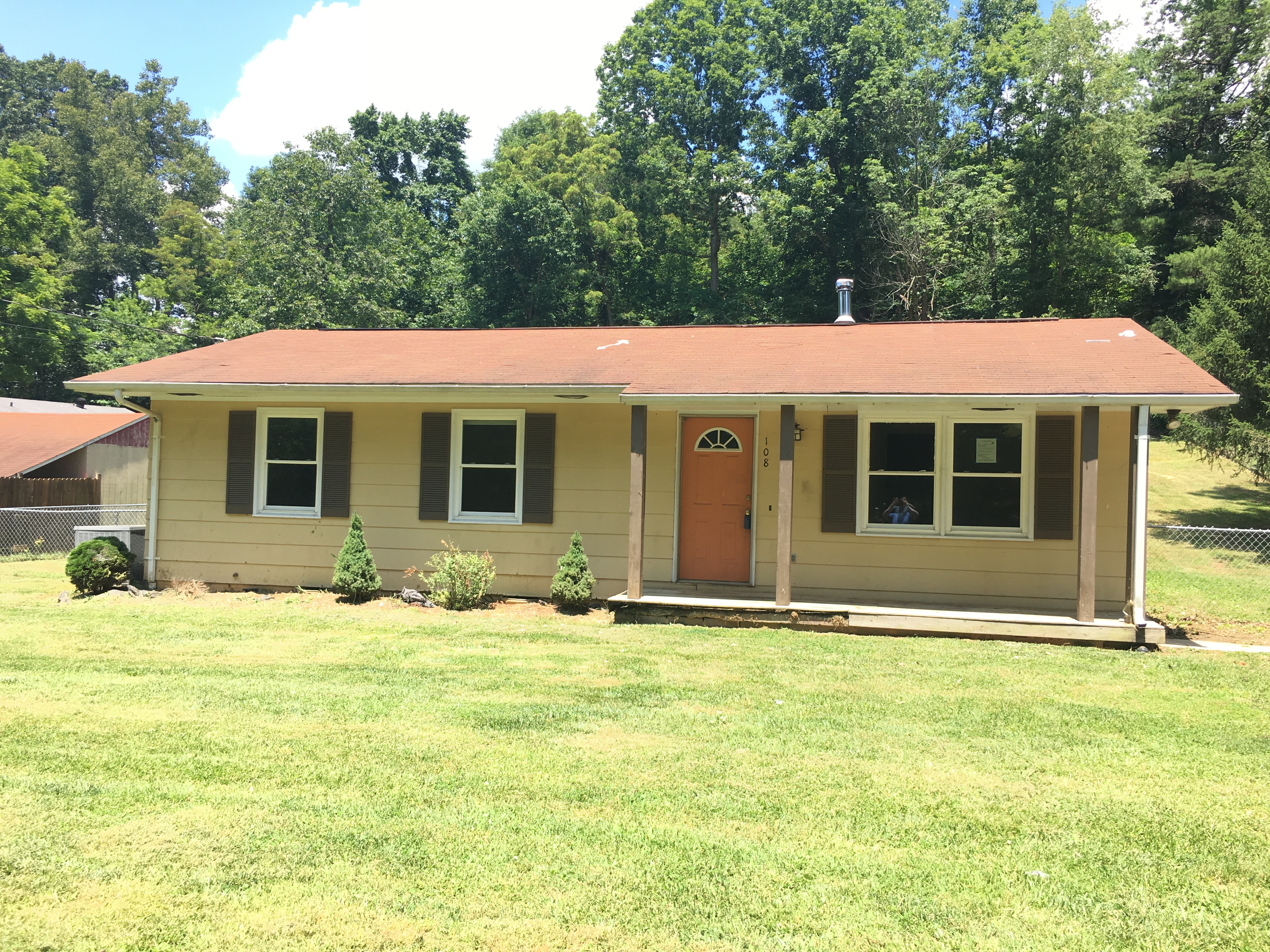 108 Woodland CirJonesborough, TN, 37659Washington County