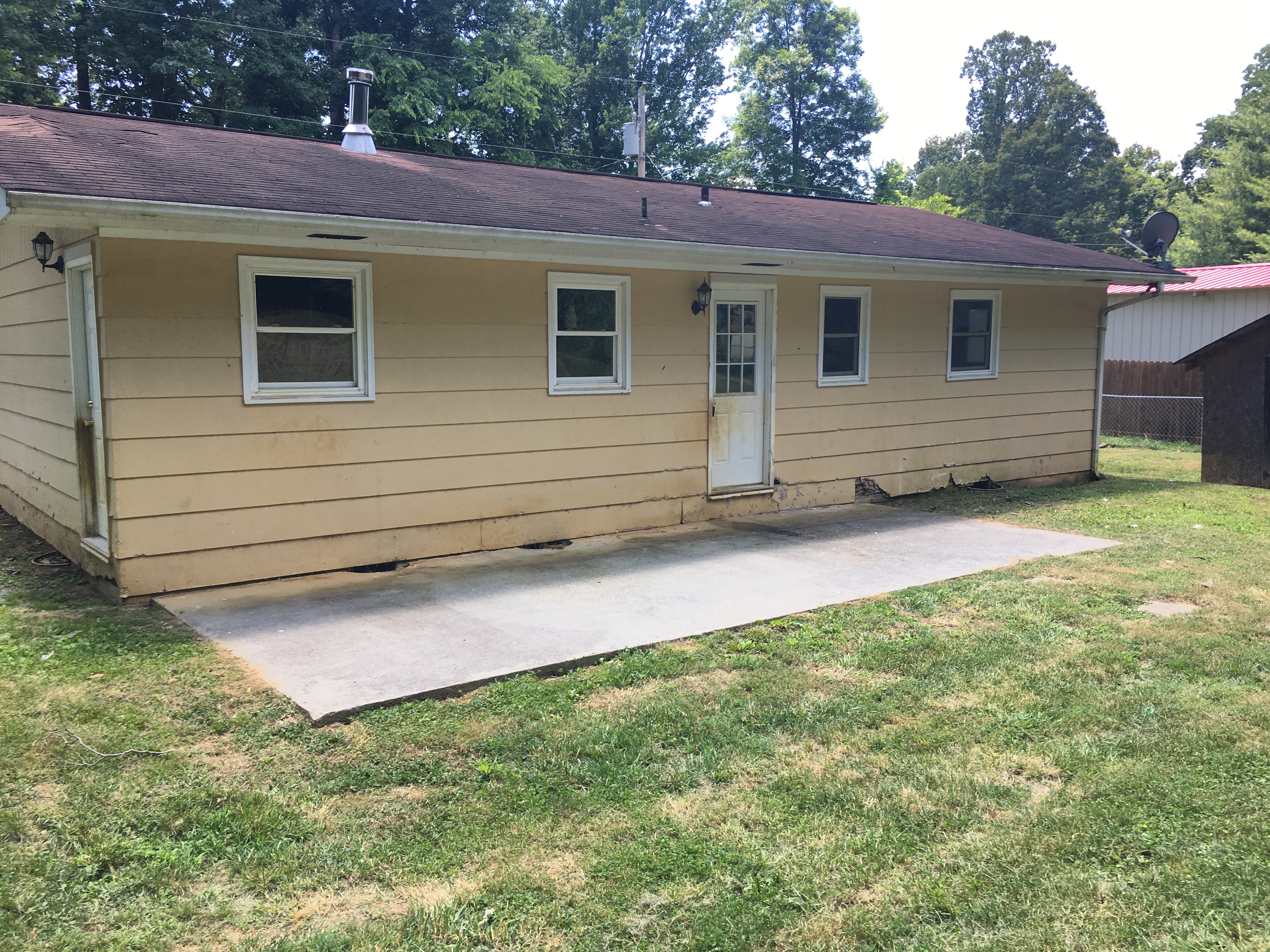 108 Woodland CirJonesborough, TN, 37659Washington County