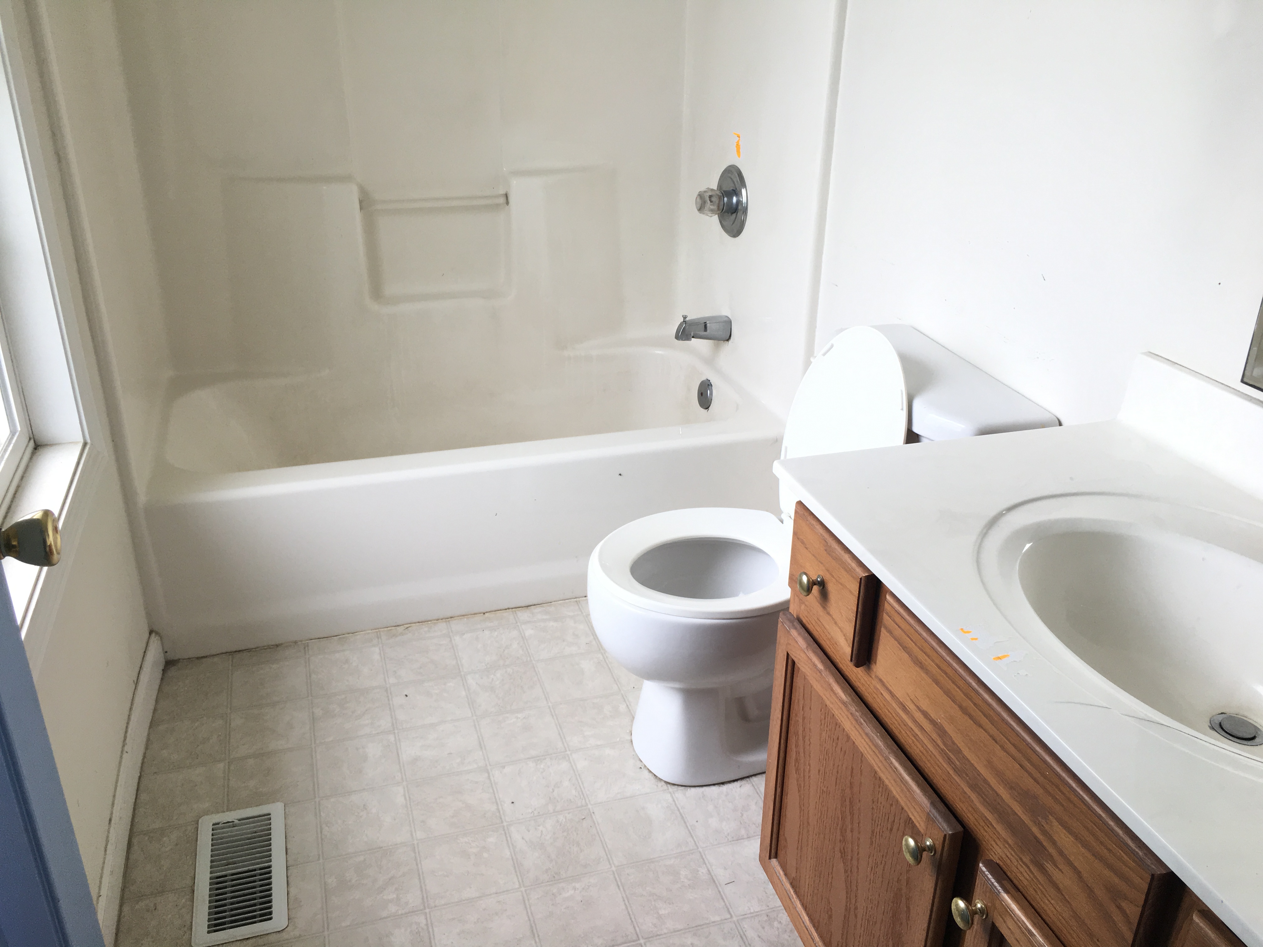 214 Mockingbird PlJonesborough, TN, 37659Washington County