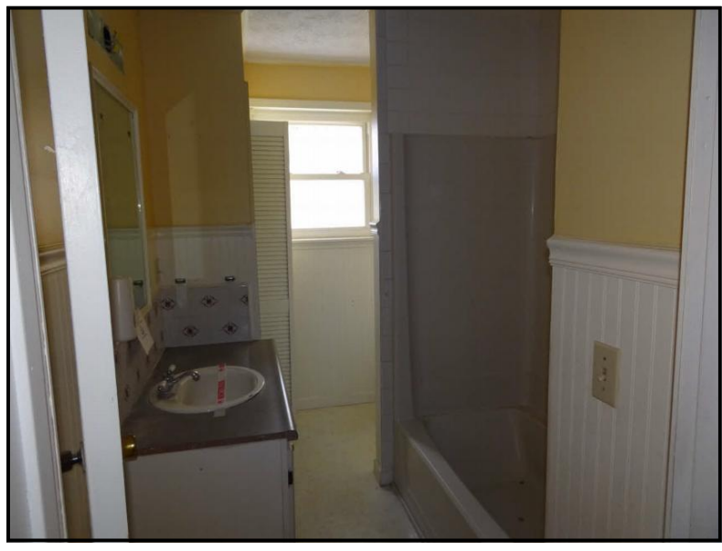 300 Easy StBulls Gap, TN, 37711Hawkins County
