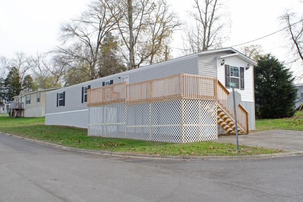 Bloomfield Hills 322 Arlie Ln.Clinton, TN 37716