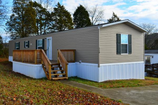 Bloomfield Hills 118 Brookfield Dr.Clinton, TN 37716