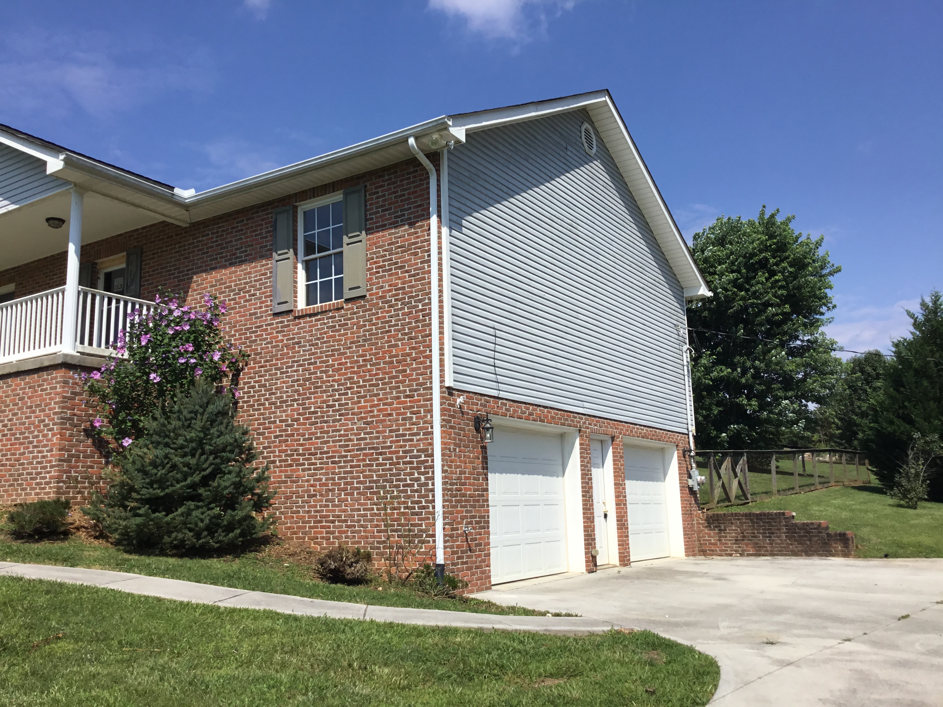 475 Laurel RdClinton, TN, 37716Anderson County