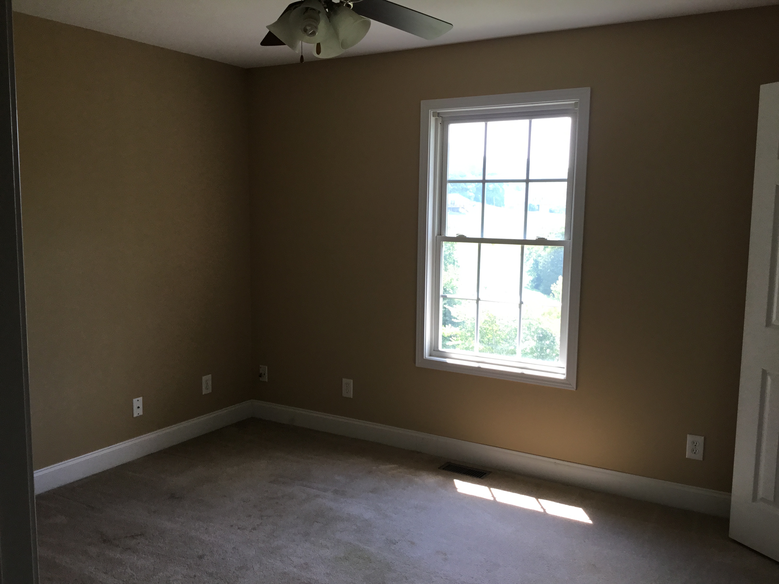 475 Laurel RdClinton, TN, 37716Anderson County