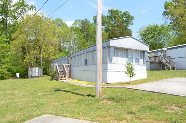 Bloomfield Hills 128 Brookfield Dr.Clinton, TN 37716
