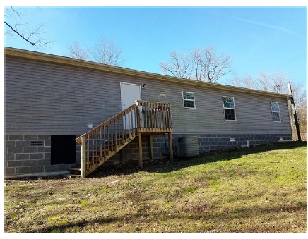 222 Clear Springs RHarriman, TN, 37748Roane County