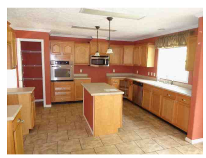 338 Old Clear Branch LanLake City, TN, 37769Anderson County
