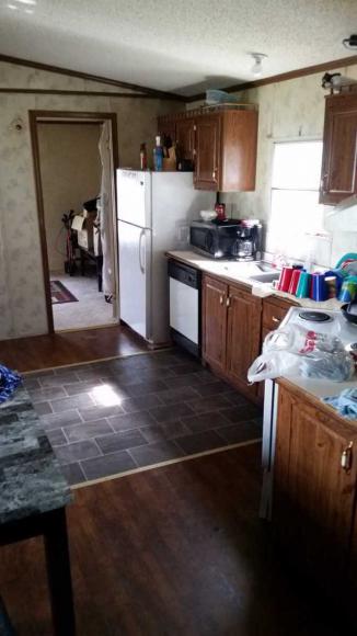 Adkins Mobile Home Park 107 Adkins WayLouisville, TN 37777