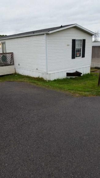 Edge - O - Town Mobile Home Community 309 Finch DrMaryville, TN 37801