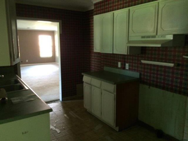 1704 Bobwhite DrMaryville, TN, 37803Blount County