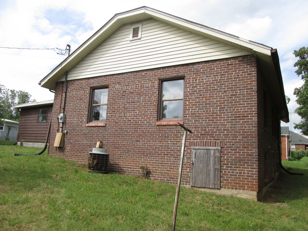 410 W Main StNiota, TN, 37826Mcminn County