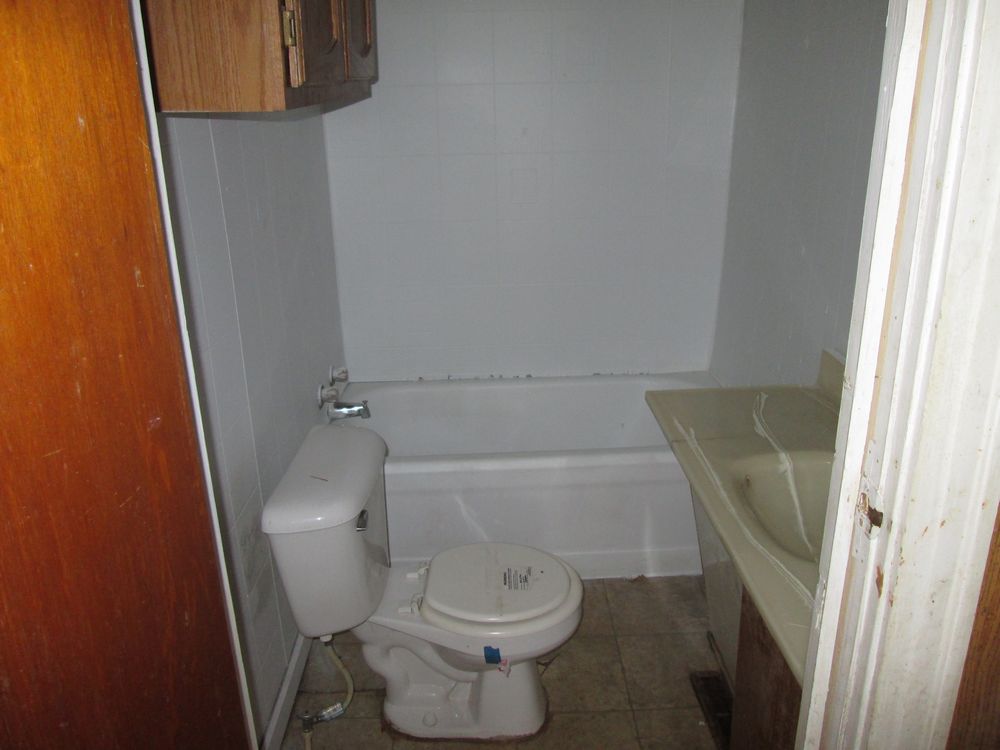 410 W Main StNiota, TN, 37826Mcminn County