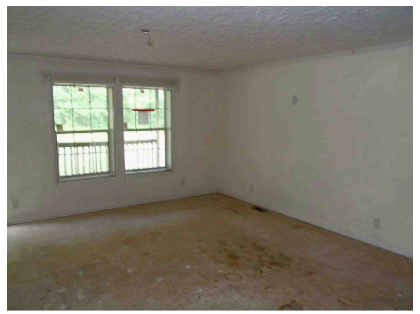 483 Pine Orchard RdOakdale, TN, 37829Morgan County