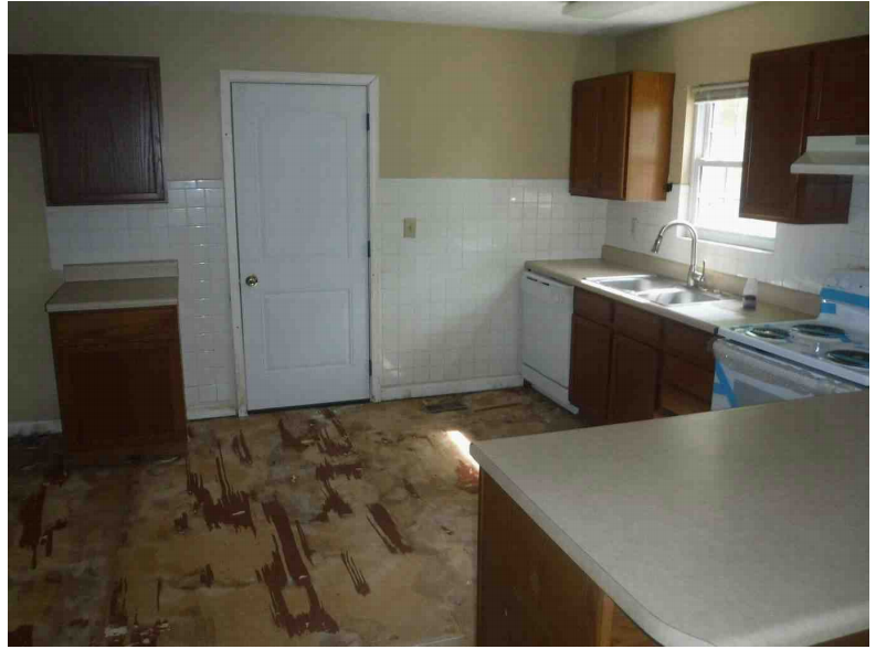 538 Randles RdStrawberry Plains, TN, 37871Knox County