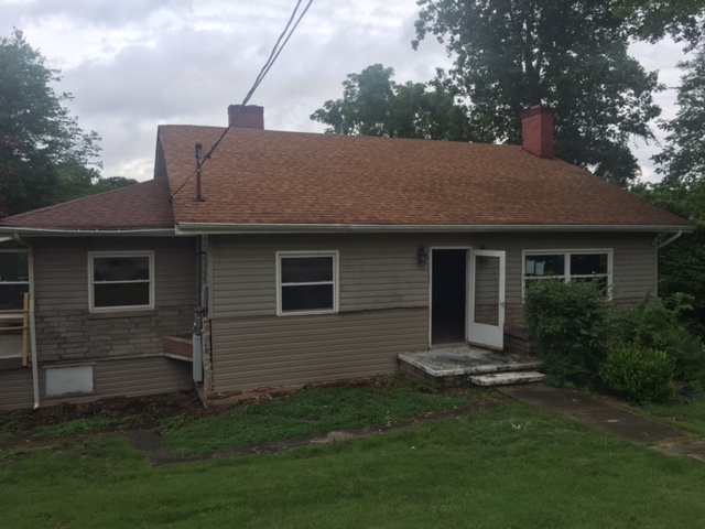 2211 Maple DrKnoxville, TN, 37918Knox County
