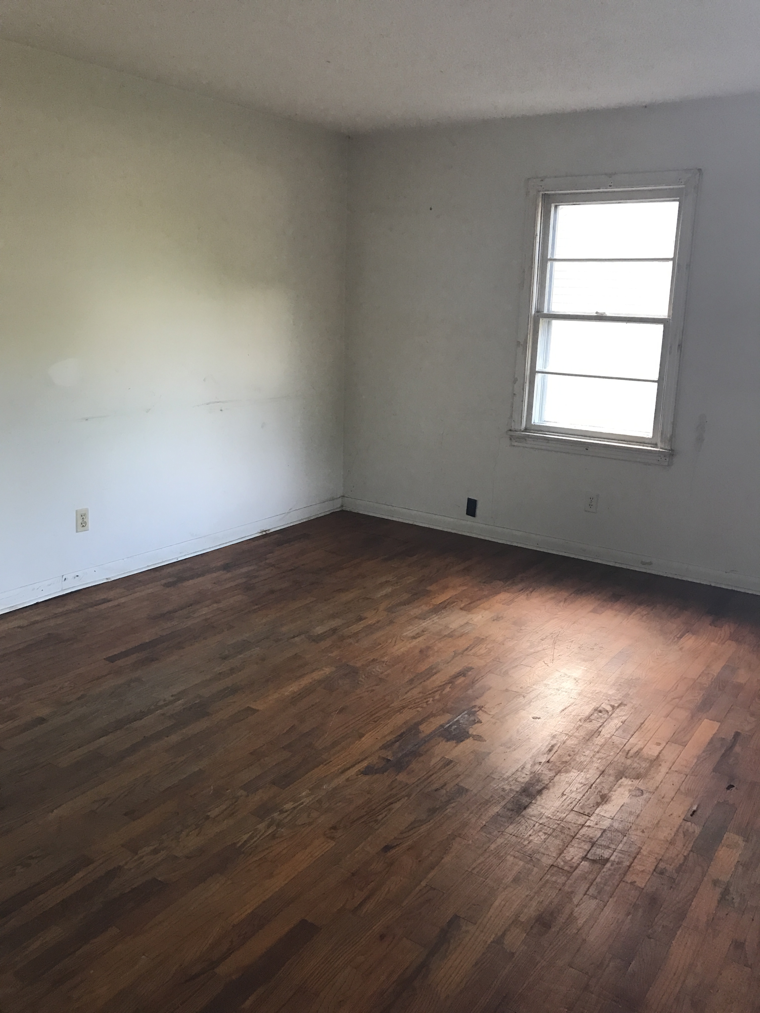 1317 East Moody AveKnoxville, TN, 37920Knox County