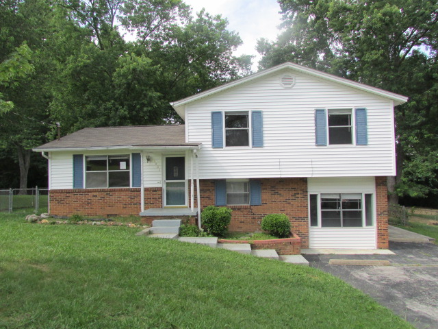 6001 John May DrKnoxville, TN, 37921Knox County