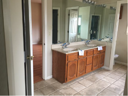 11264 Doublegate LnEads, TN, 38028Shelby County