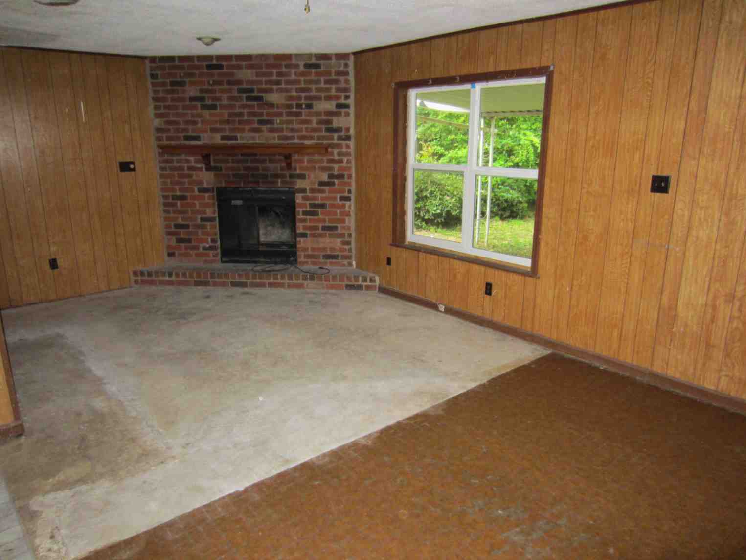 5282 Haleville RdMemphis, TN, 38116Shelby County