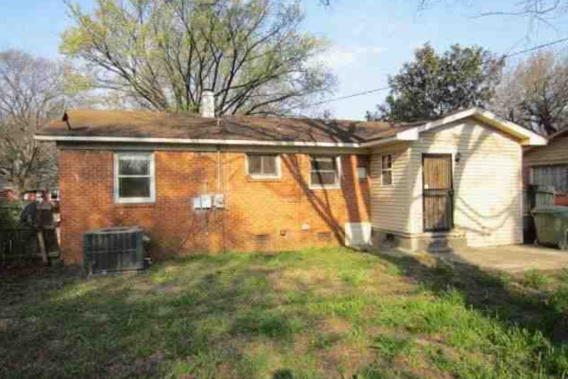 1870 Capri StreetMemphis, TN, 38117Shelby County