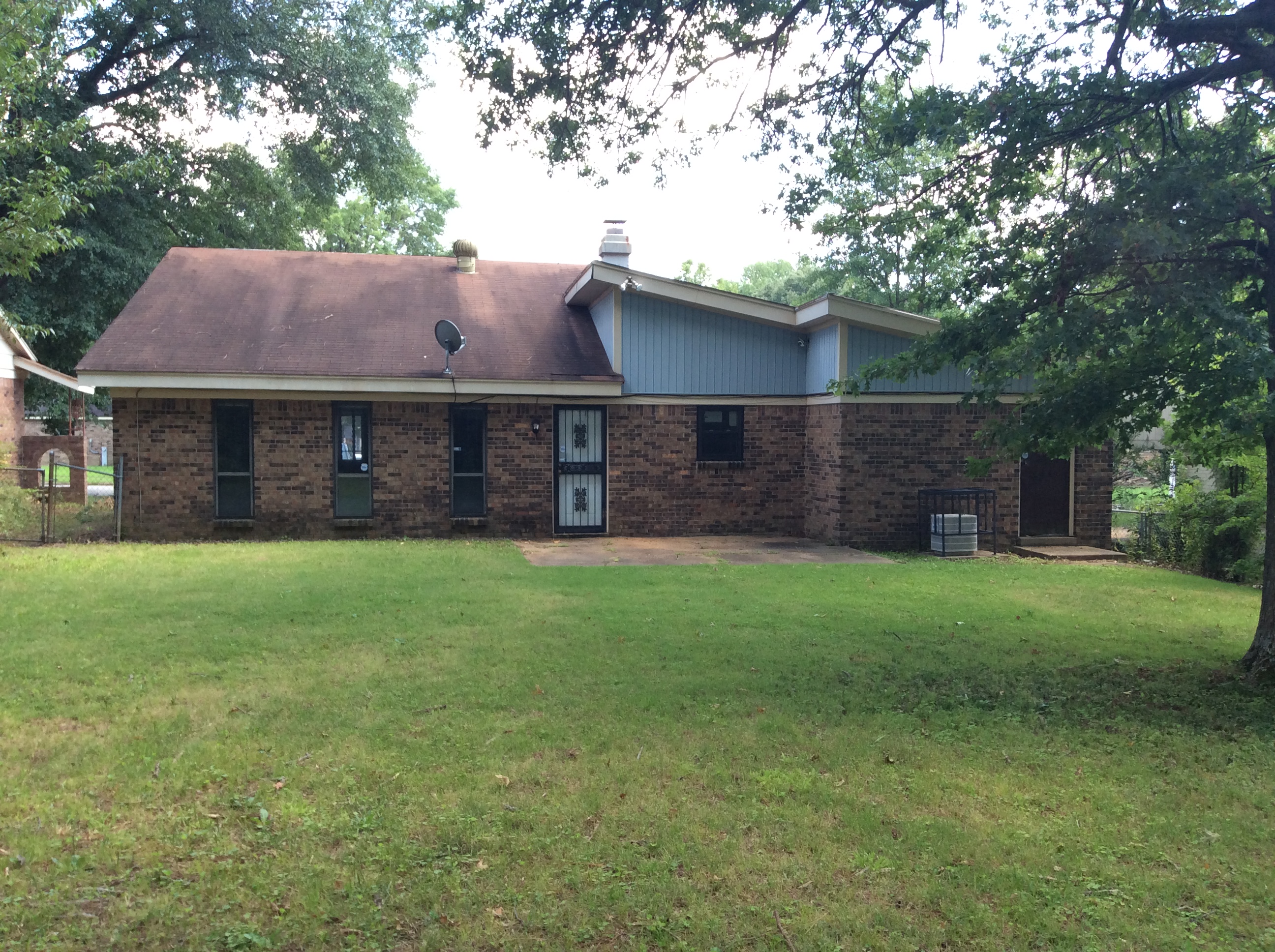 3084 Morningview DrMemphis, TN, 38118Shelby County
