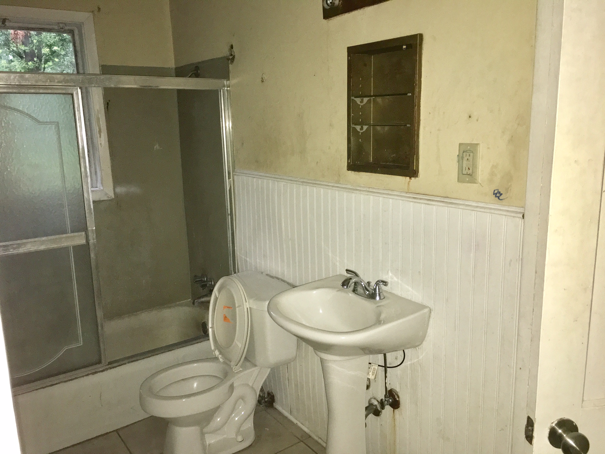 1277 Wells Station RdMemphis, TN, 38122Shelby County