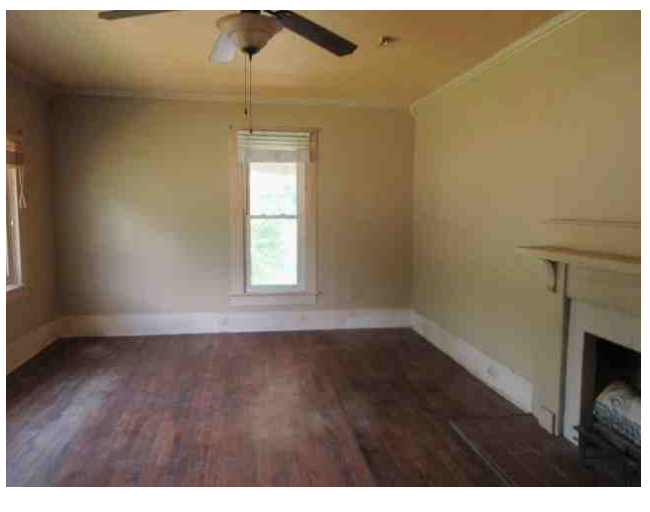 1039 Campbell StJackson, TN, 38301Madison County