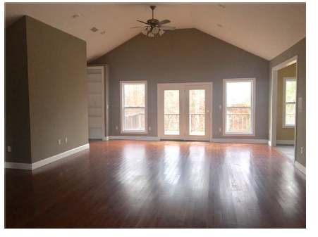 306 Bills DrCamden, TN, 38320Benton County