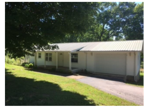 1490 Poplar Spgs Barg RdLexington, TN, 38351Henderson County