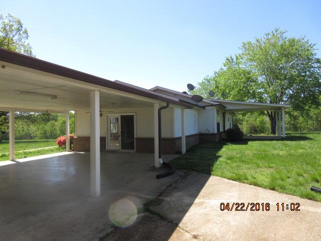 2353 Charlie BurnsSelmer, TN, 38375Mcnairy County