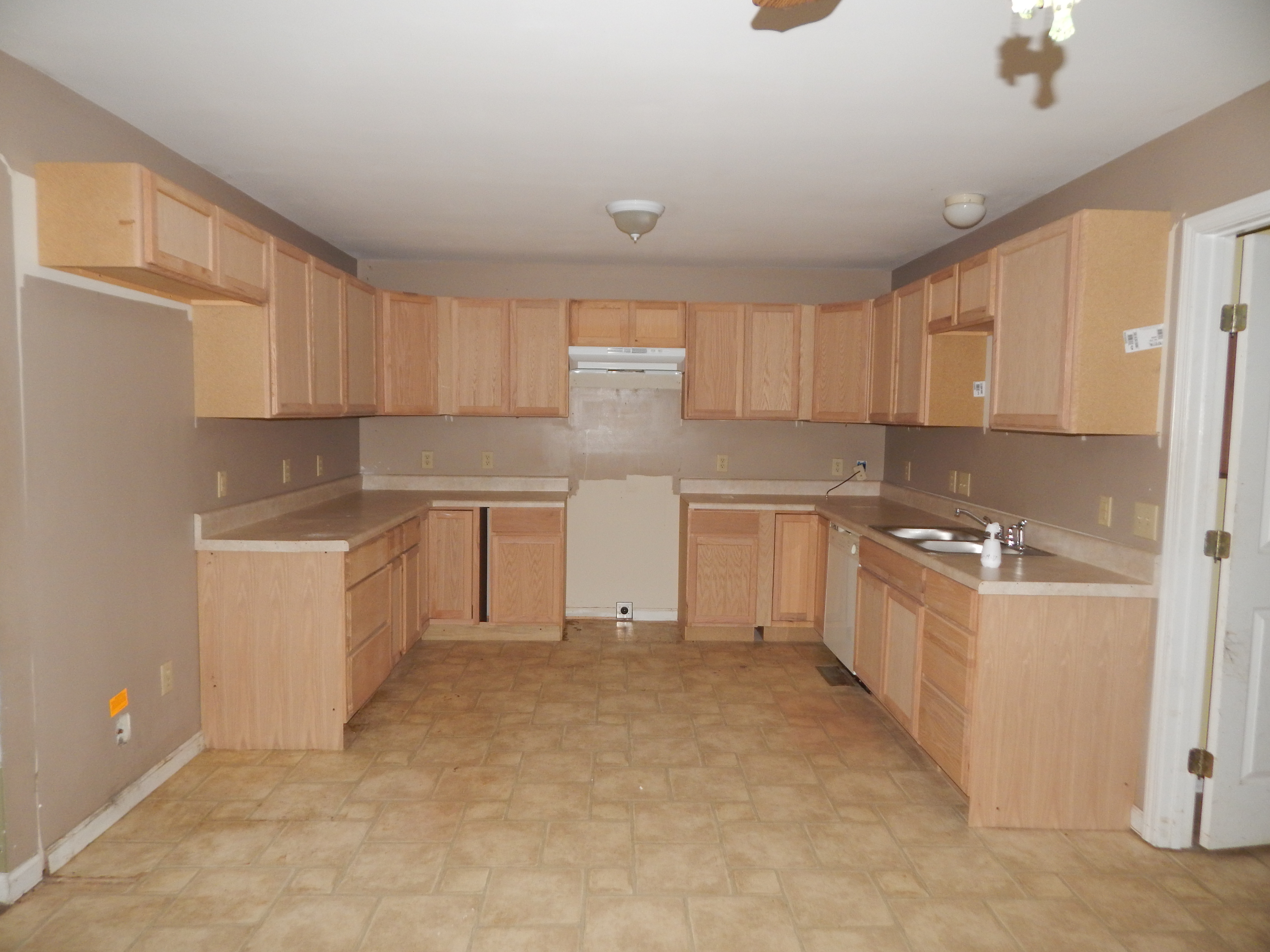 109 Austell DrColumbia, TN, 38401Maury County