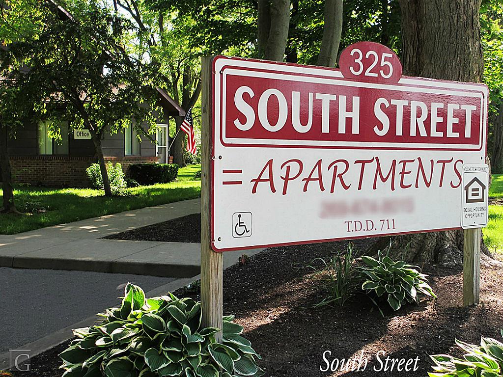 325 South Street, Lawrence, TX 49064