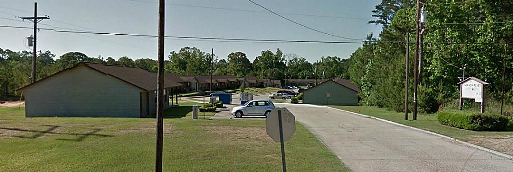 2533 Hwy. 10, Jackson, TX 70748
