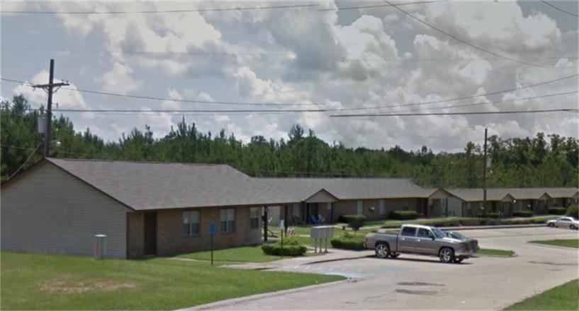2533 Hwy. 10, Jackson, TX 70748