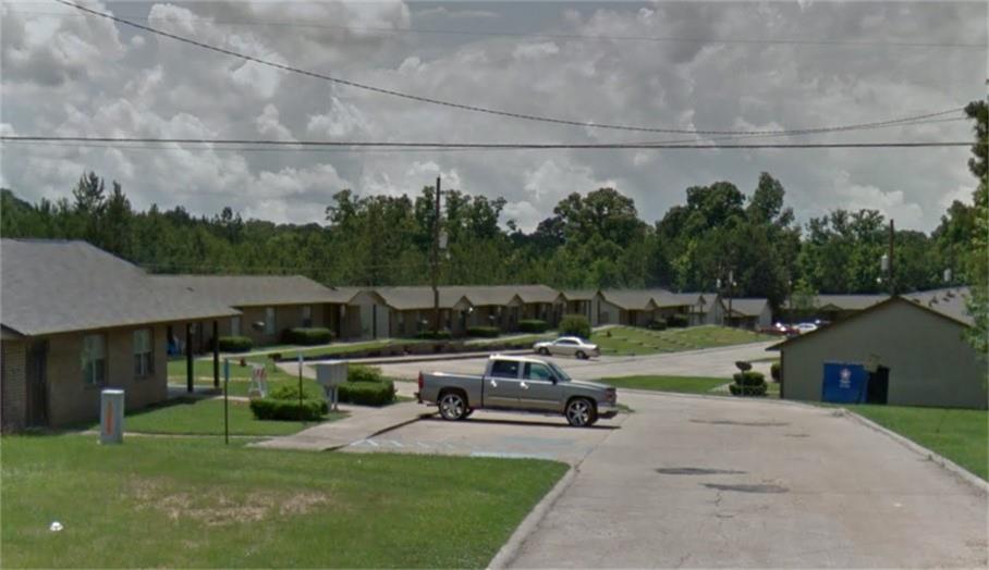 2533 Hwy. 10, Jackson, TX 70748