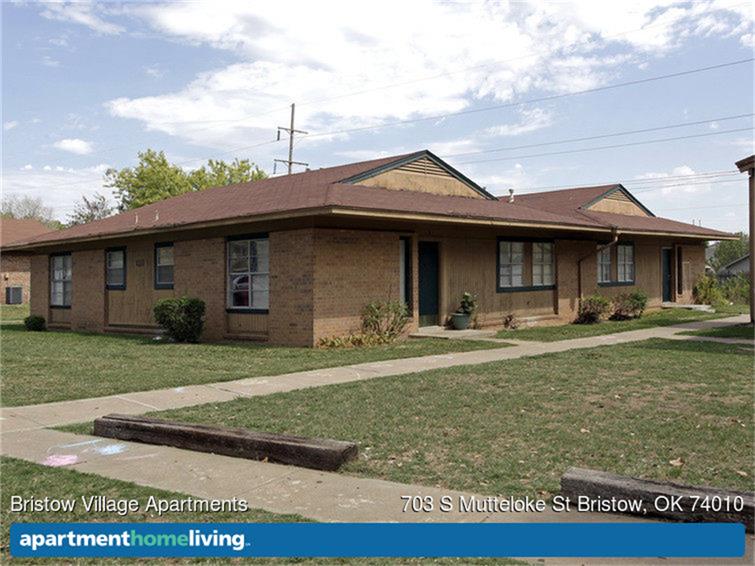 703 S Mutteloke Drive, TX 74010