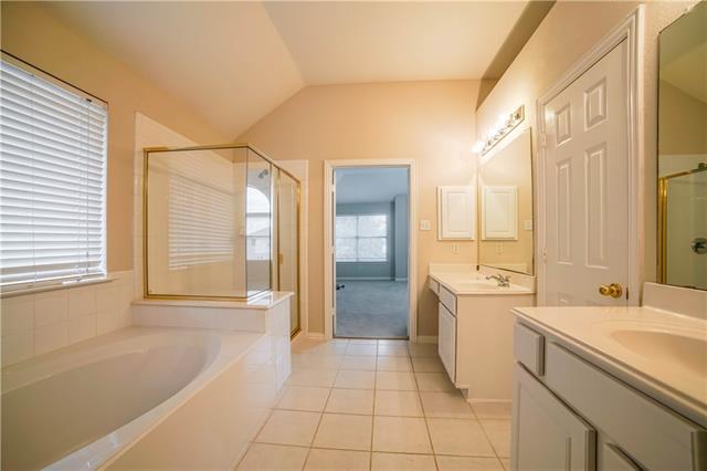 3809 Creekside Lane, Carrollton, TX 75010