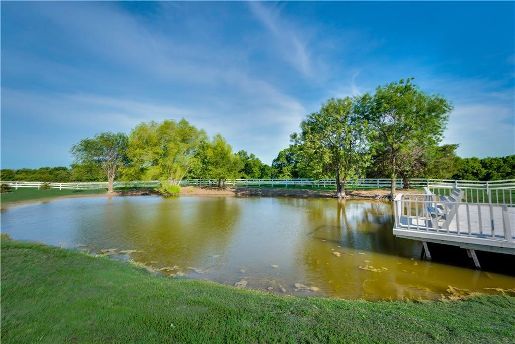 520 Meadowview RD, Heath, TX 75032