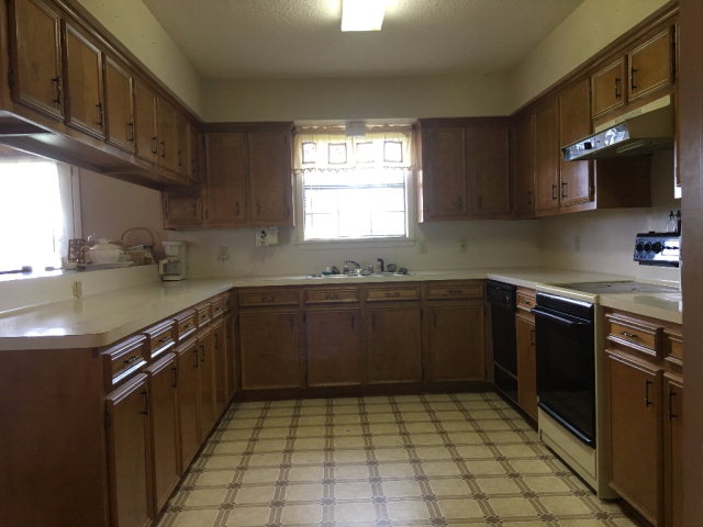 2329 An County Road 2301, Tennessee Colony, TX 75040