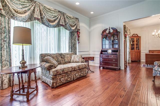 3233 Ridge Oak Drive, Garland, TX 75044
