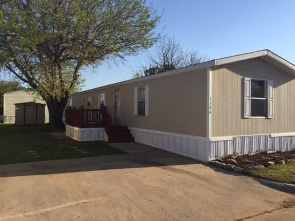 Grand Place 1346 CASCADE DR.Grand Prairie, TX 75050