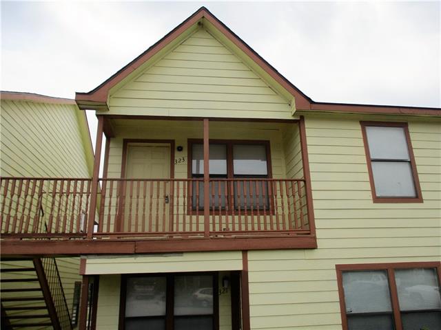 323 Ware Drive, Grand Prairie, TX 75051