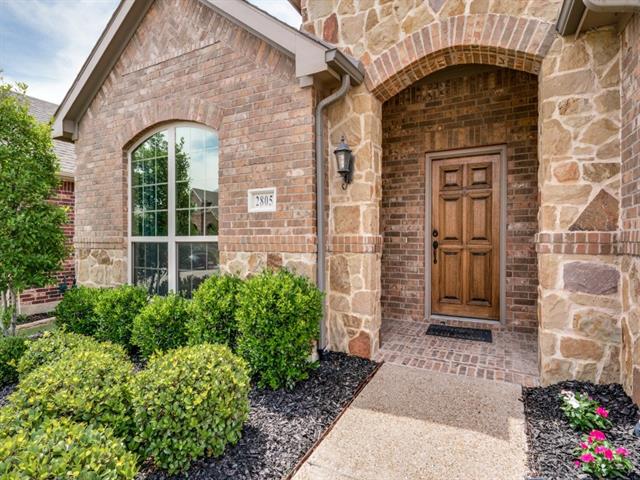 2805 N Umberland Drive, Lewisville, TX 75056